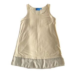 𝅺simply vera wang top